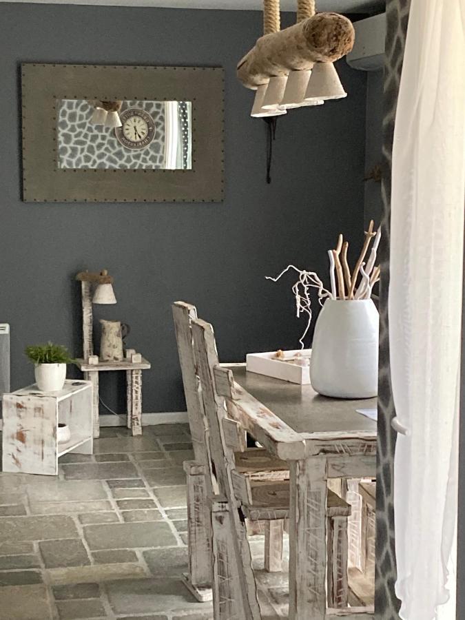 Charme & Confort- Les Cottages Du Bassin D'Arcachon- Petit-Dejeuner Sur Demande - Nuitee, Court Sejour, Semaine グジャン・メストラ エクステリア 写真