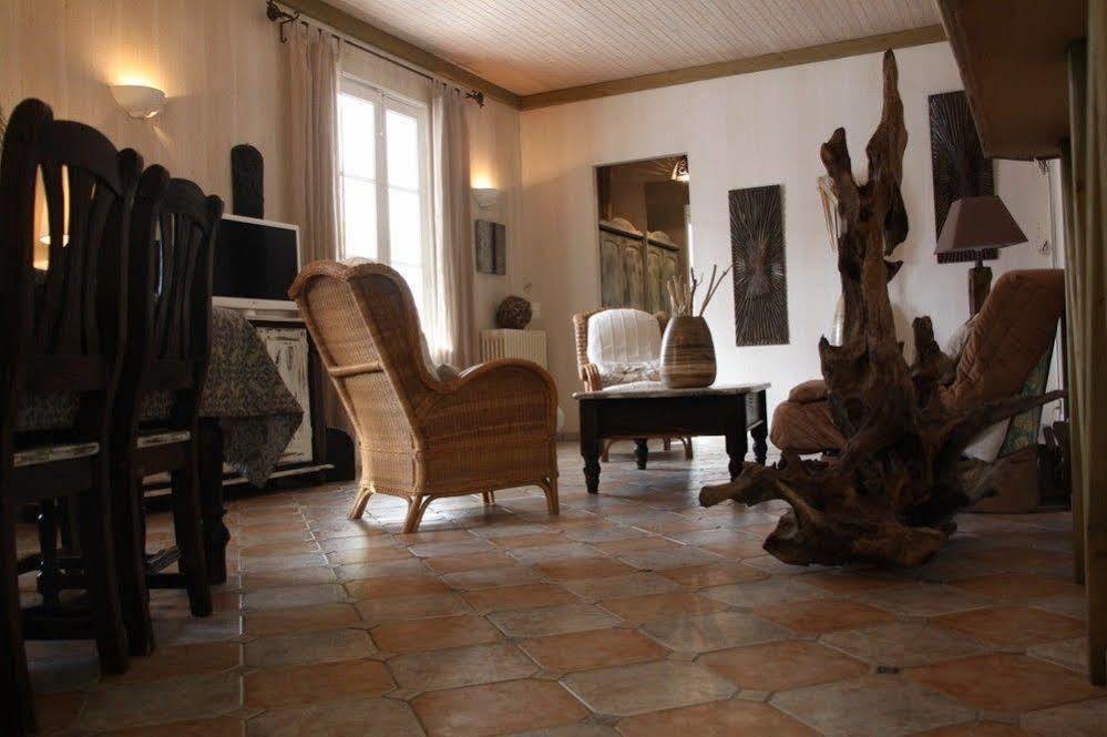 Charme & Confort- Les Cottages Du Bassin D'Arcachon- Petit-Dejeuner Sur Demande - Nuitee, Court Sejour, Semaine グジャン・メストラ エクステリア 写真